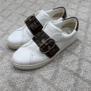 Fendi White Leather Sneakers with Logo Buckle